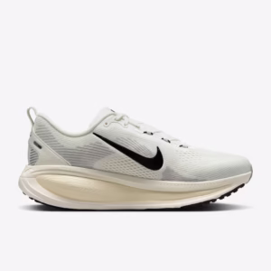 Nike Vomero 18 Coconut Milk