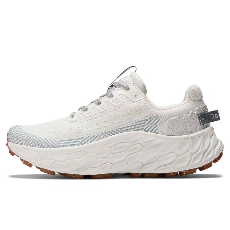 New Balance Running Shoe – Fresh Foam – Mens Wide White - Image 3