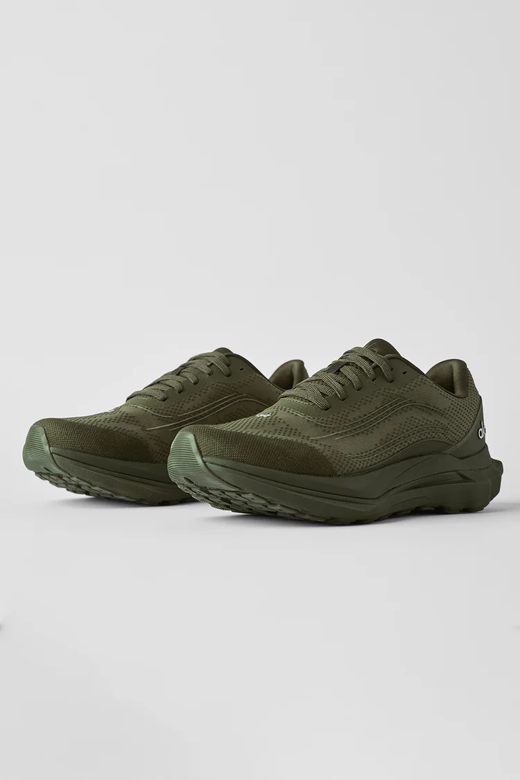 ALO Runner Green Olive - Image 2