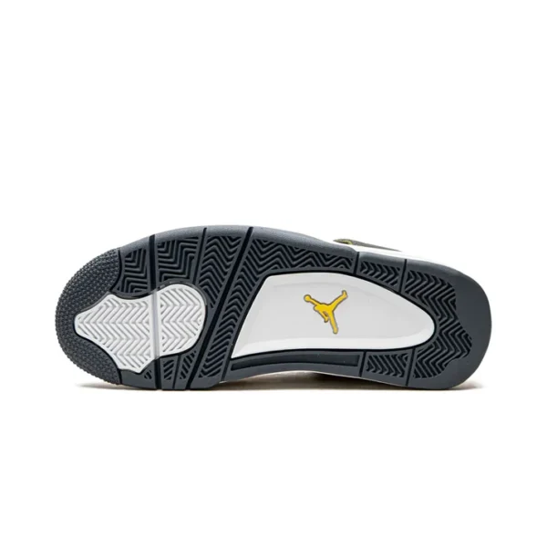 Air Jordan 4 Retro Lightning - Image 4