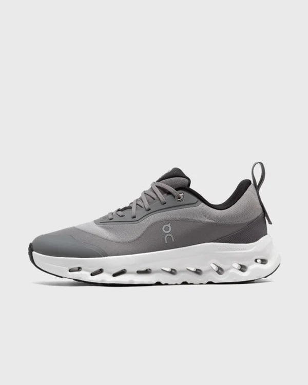 LOEWE x On Cloudtilt 2.0 Grey White4