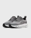 LOEWE x On Cloudtilt 2.0 Grey White4