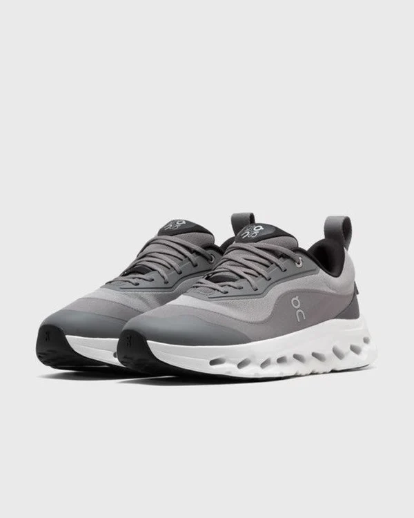 LOEWE x On Cloudtilt 2.0 Grey White4 - Image 4