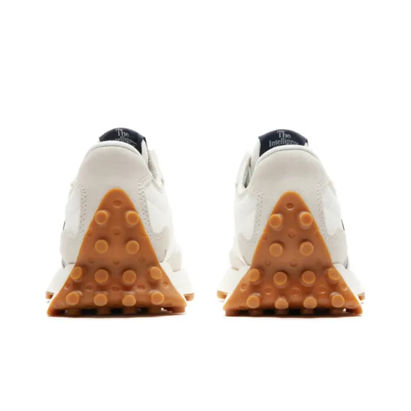 New Balance 327 Moonbeam Outerspace - Image 5