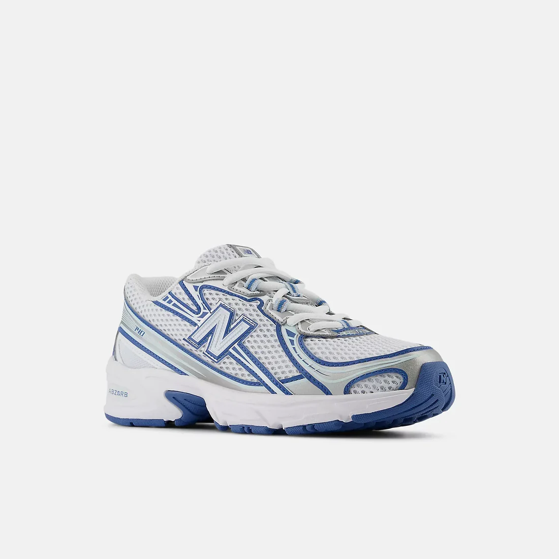 New Balance 740 Ice Blue - Image 2