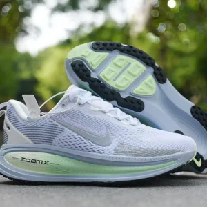 Nike Vomero 18 Dusty Olive