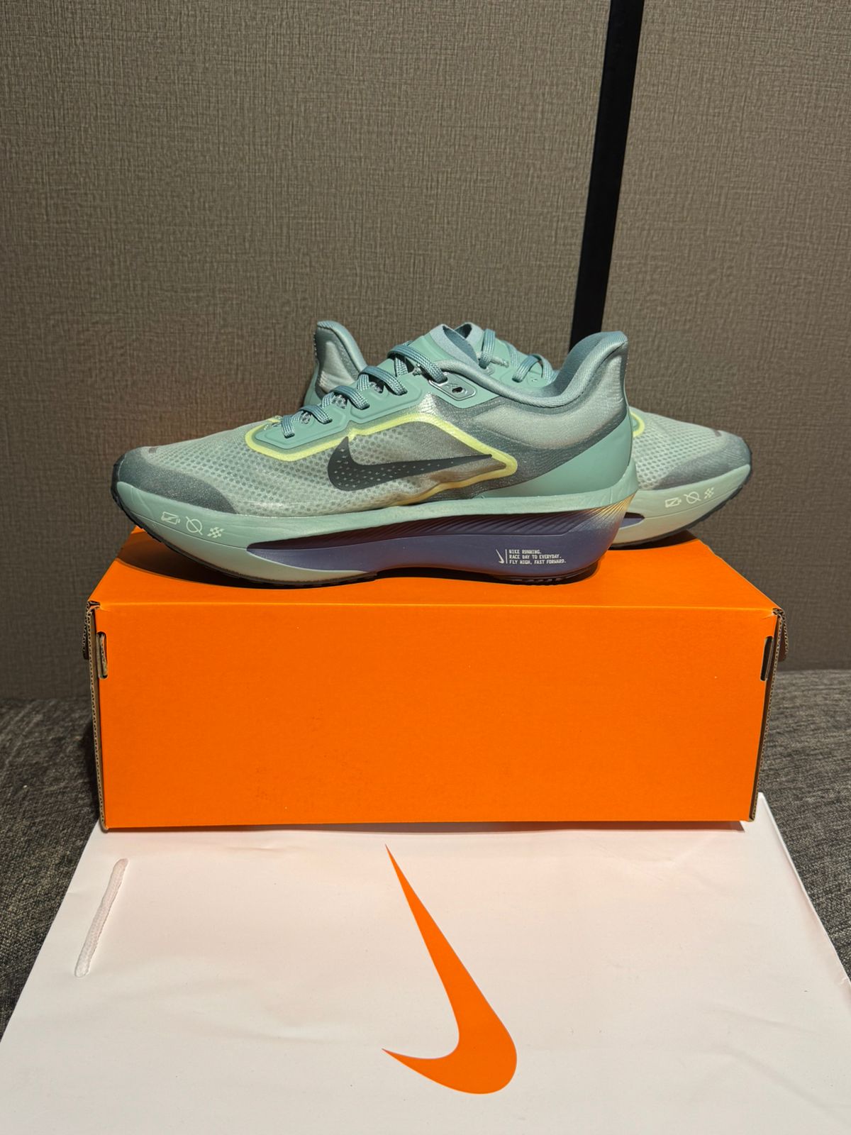 Nike Zoom Fly 6 Men's - Image 2