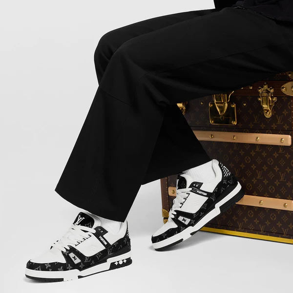 Louis Vuitton Black White Trainer - Image 6