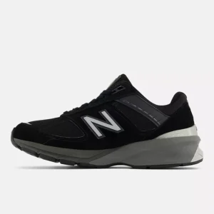 New Balance 990v5 Black